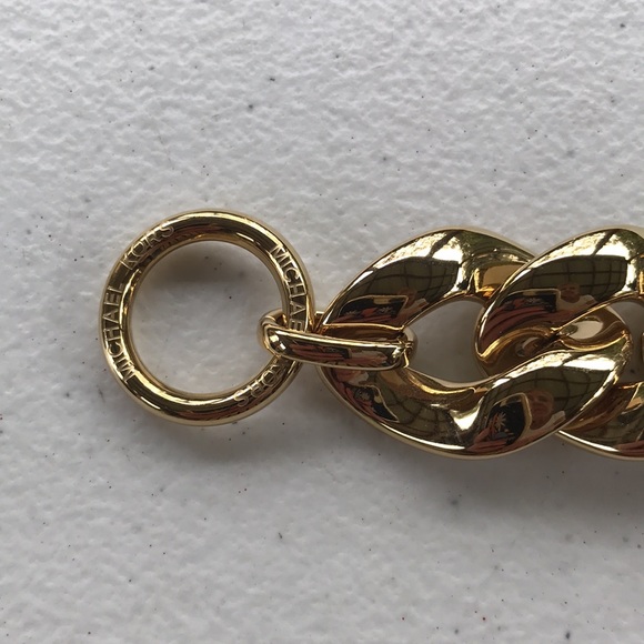 Micheal Kors animal Instinct bracelet - Picture 4 of 7